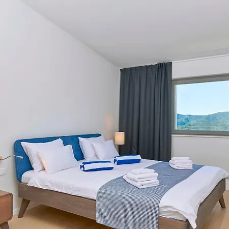 Malvasia Villa *