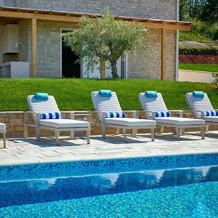 Malvasia Villa